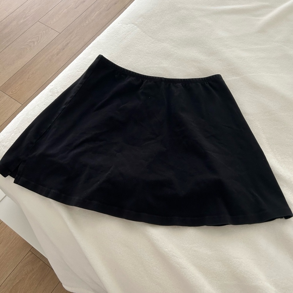 Los Angeles Apparel black skort